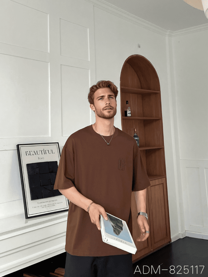 letuswin|SS25 Vintage Short-Sleeve | Loose Fit 3D Foam Lettering | Office-to-Street Essential #825117 - Image 3