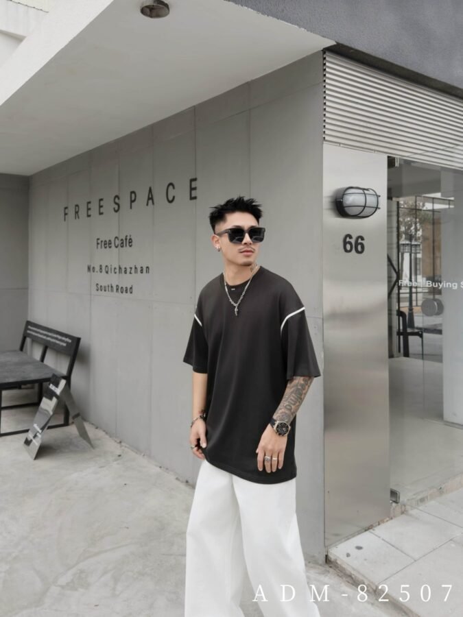 ADM New Pinched Seam Metallic Badge T-shirt 82507 - 200gsm Premium Cotton | Streetwear Wholesale (5 Colors) - Image 8