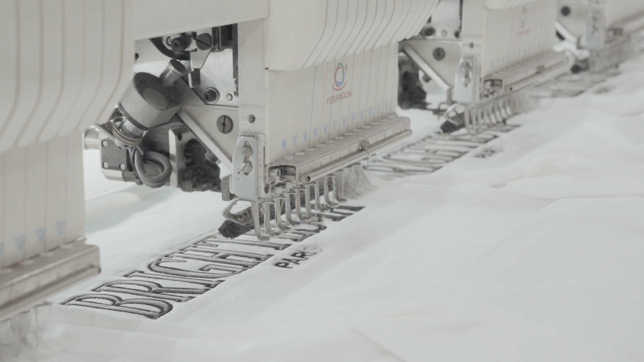 刺绣 细节 scaled Bulk Hoodies